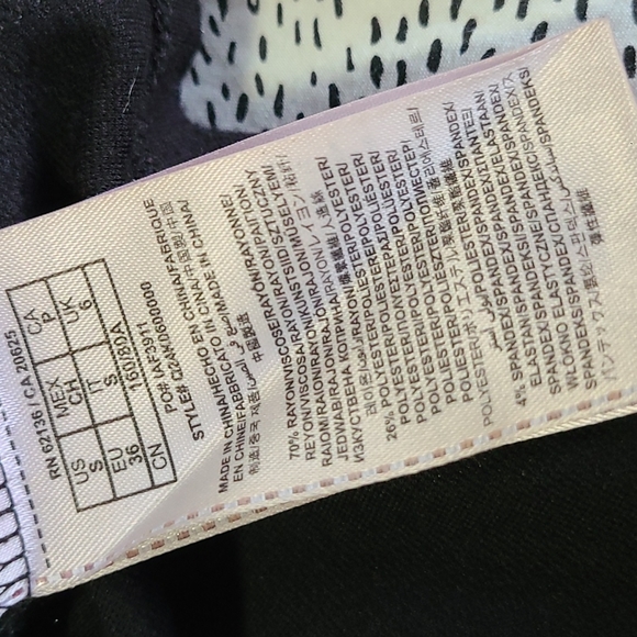 GUESS Dress - Picture 3 of 3